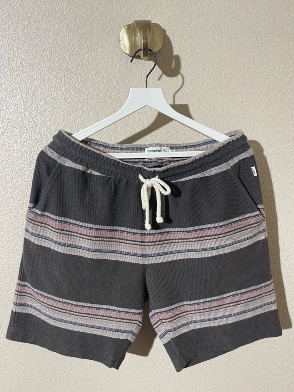 Wellen Men's Striped Hybrid Shorts with Drawcord